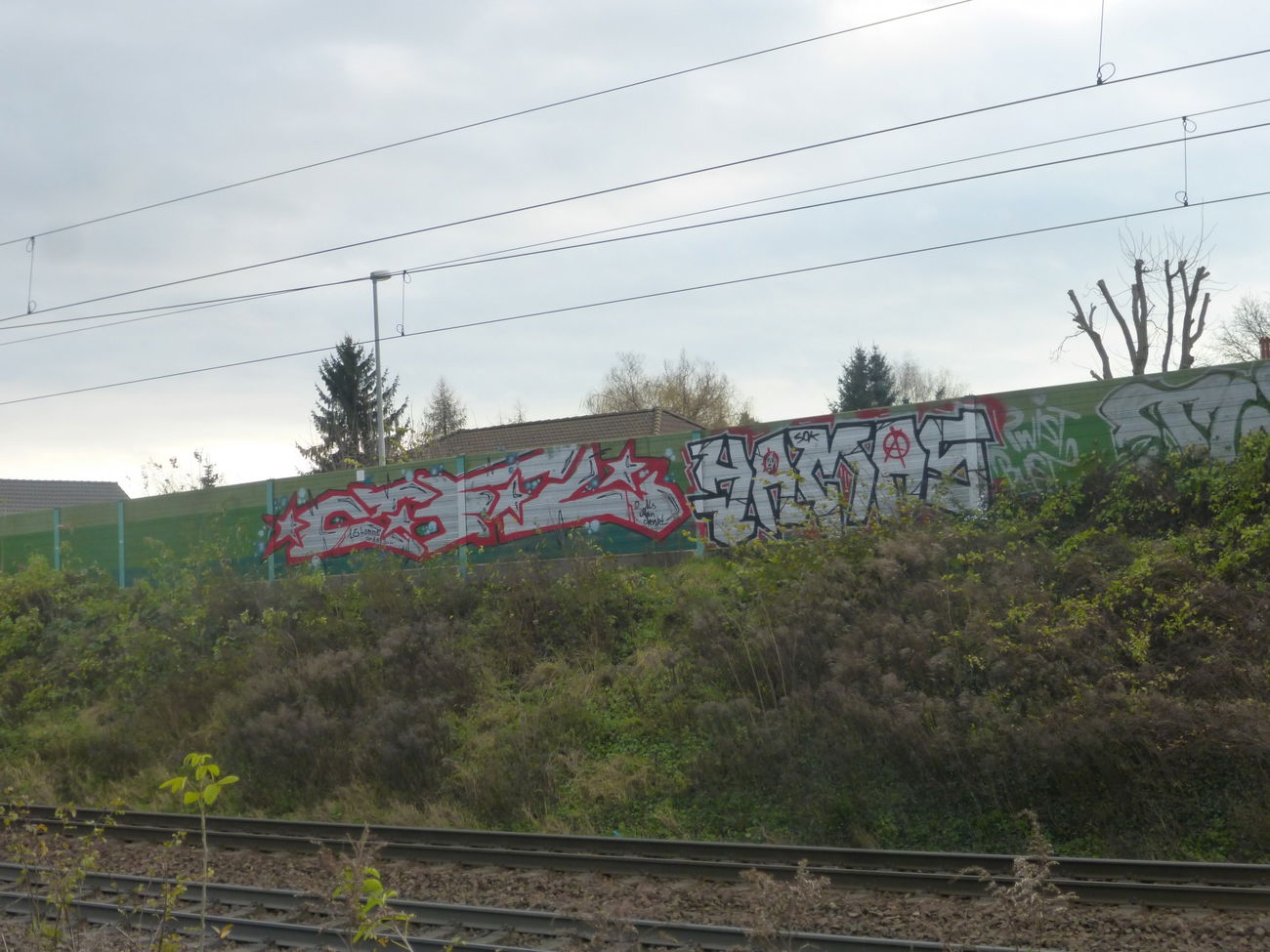 Graffiti Bombing in Magdeburg - Photo by Candyflip - 2fl, zweifel, yamas