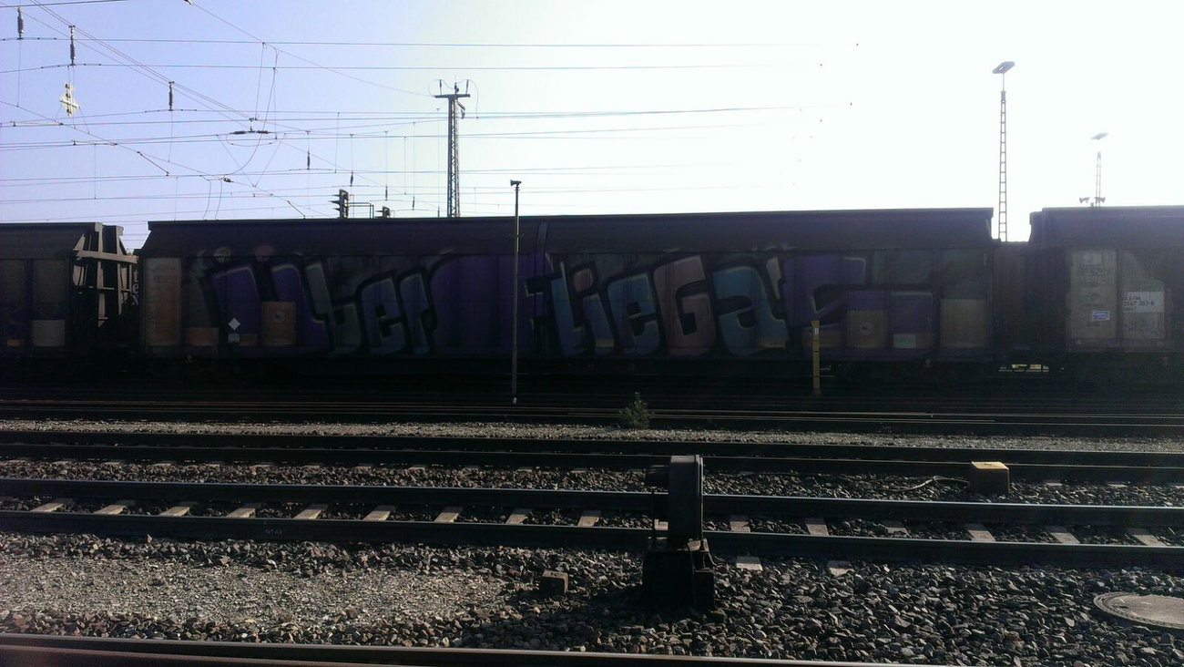 Graffiti Wall - Photo by Candyflip - üf, überfliegas