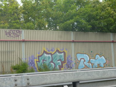 Graffiti Bombing in Braunschweig - Photo by Candyflip - bf, ra, braunschweig