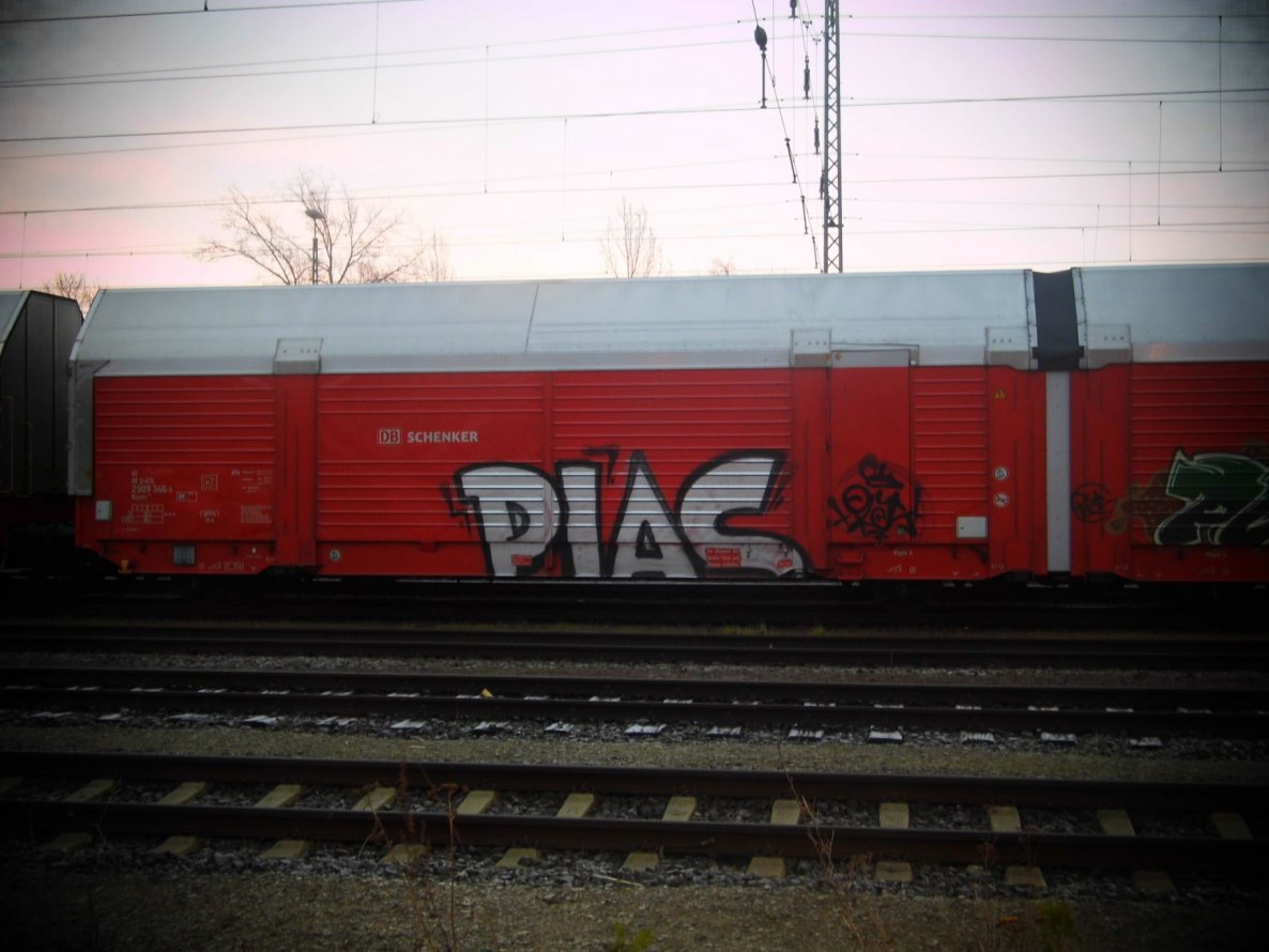 Graffiti Train - Photo by Candyflip - dias