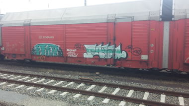 Graffiti Train - Photo by Candyflip