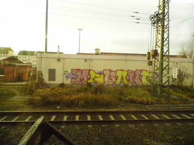 Graffiti Bombing in Magdeburg - Photo by Candyflip - md, magdeburg