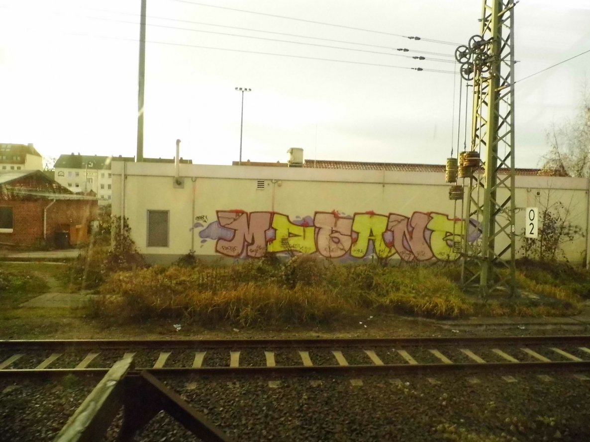 Graffiti Bombing in Magdeburg - Photo by Candyflip - md, magdeburg