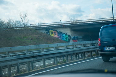 Graffiti Bombing in Deutschland - Photo by Candyflip - colors