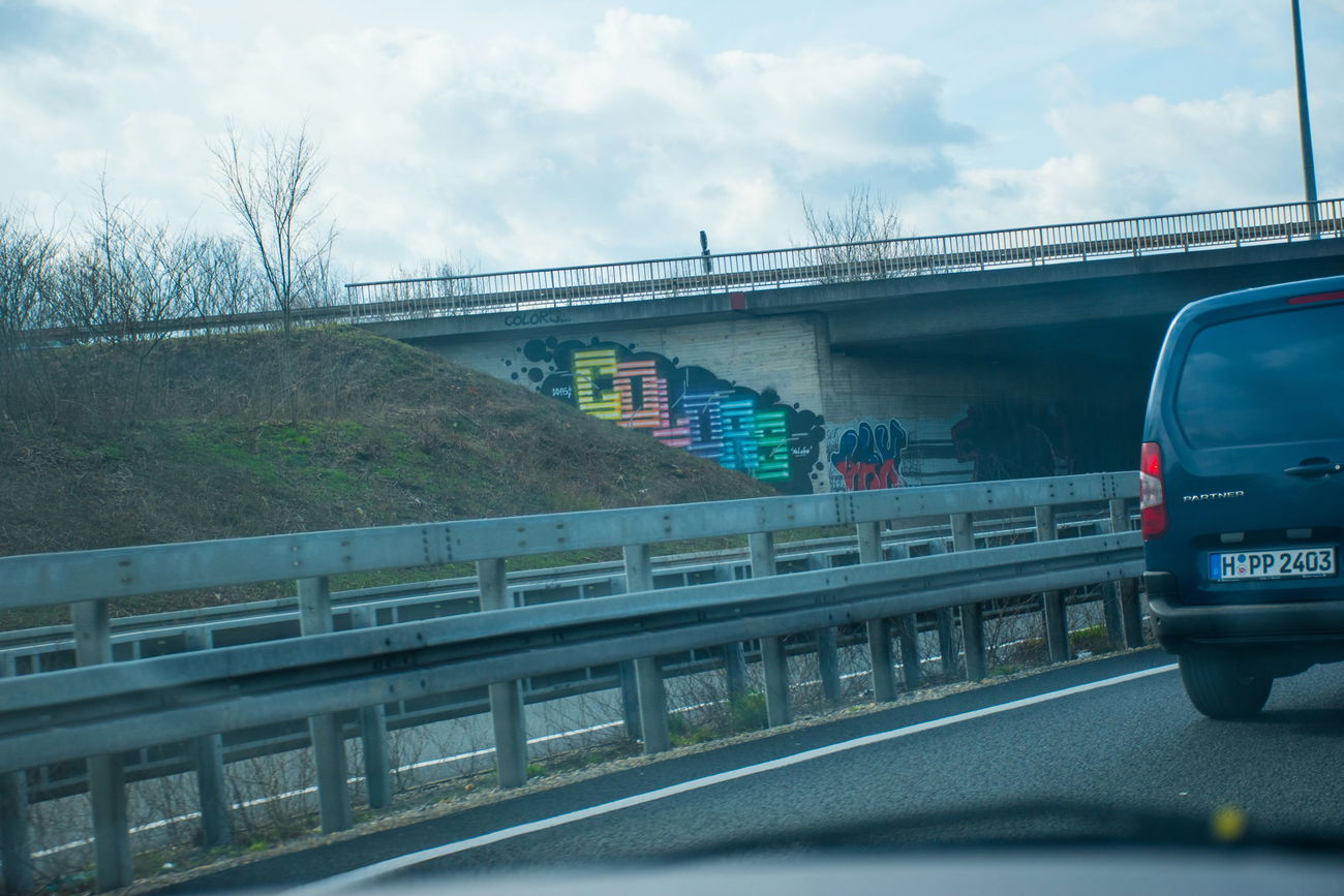 Graffiti Bombing in Deutschland - Photo by Candyflip - colors