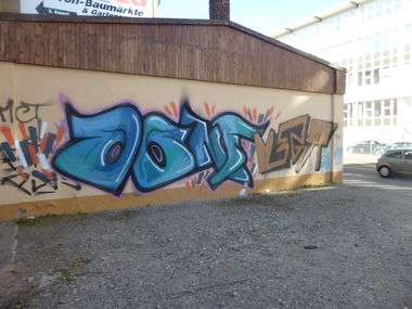 Graffiti Bombing in Magdeburg - Photo by Candyflip - oo, ohoh, nf