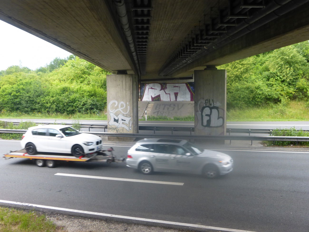 Graffiti Wall in Braunschweig - Photo by Candyflip - ra, ra, crew