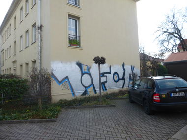 Graffiti Bombing in Magdeburg - Photo by Candyflip - 1.fcm, fcm