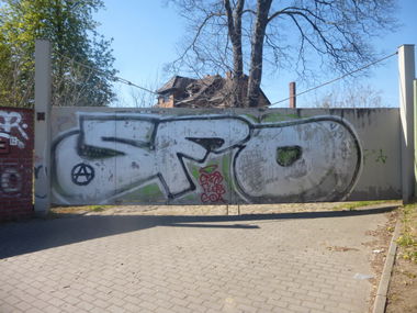 Graffiti Bombing in Magdeburg - Photo by Candyflip - sfo