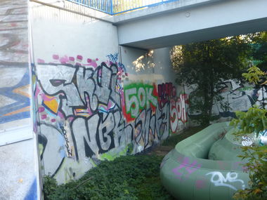 Graffiti Bombing in Magdeburg - Photo by Candyflip - 24, 24er, skui