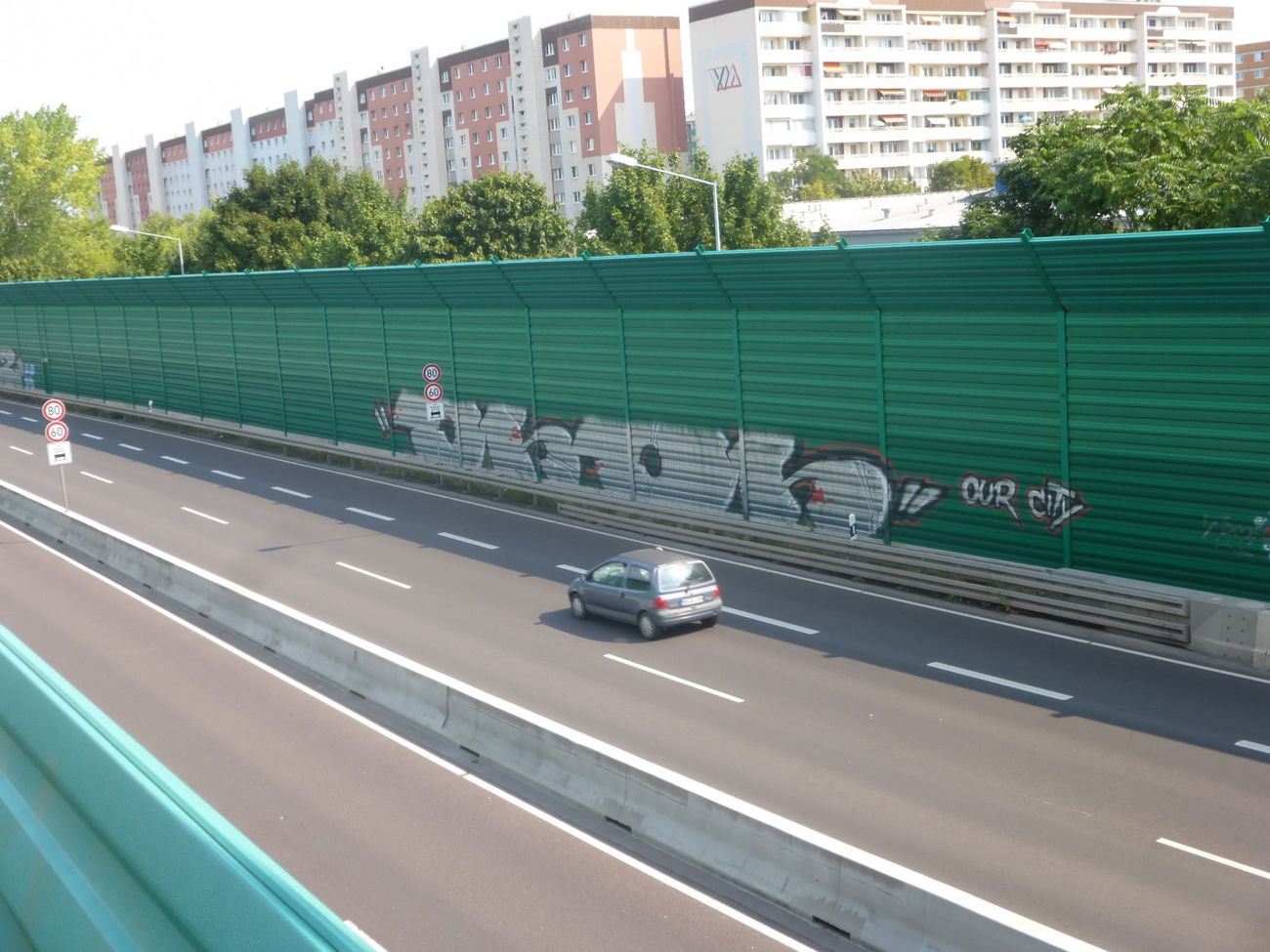 Graffiti Bombing in Magdeburg - Photo by Candyflip - ohoh