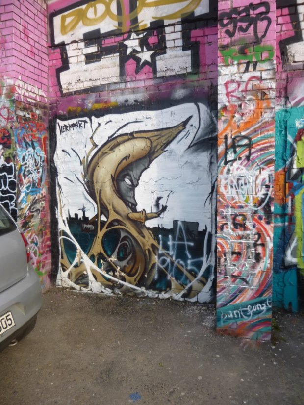 Graffiti Wall in Braunschweig - Photo by Candyflip - monk, braunschweig