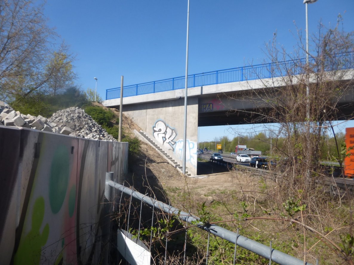 Graffiti Bombing in Magdeburg - Photo by Candyflip - 24