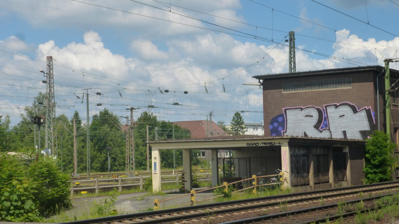 Graffiti Bombing in Braunschweig - Photo by Candyflip - ra, rats, gimo