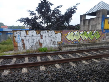 Graffiti Bombing in Braunschweig - Photo by Candyflip - ra, dq, tored