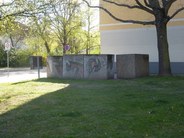 Graffiti Bombing in Magdeburg - Photo by Candyflip - fem