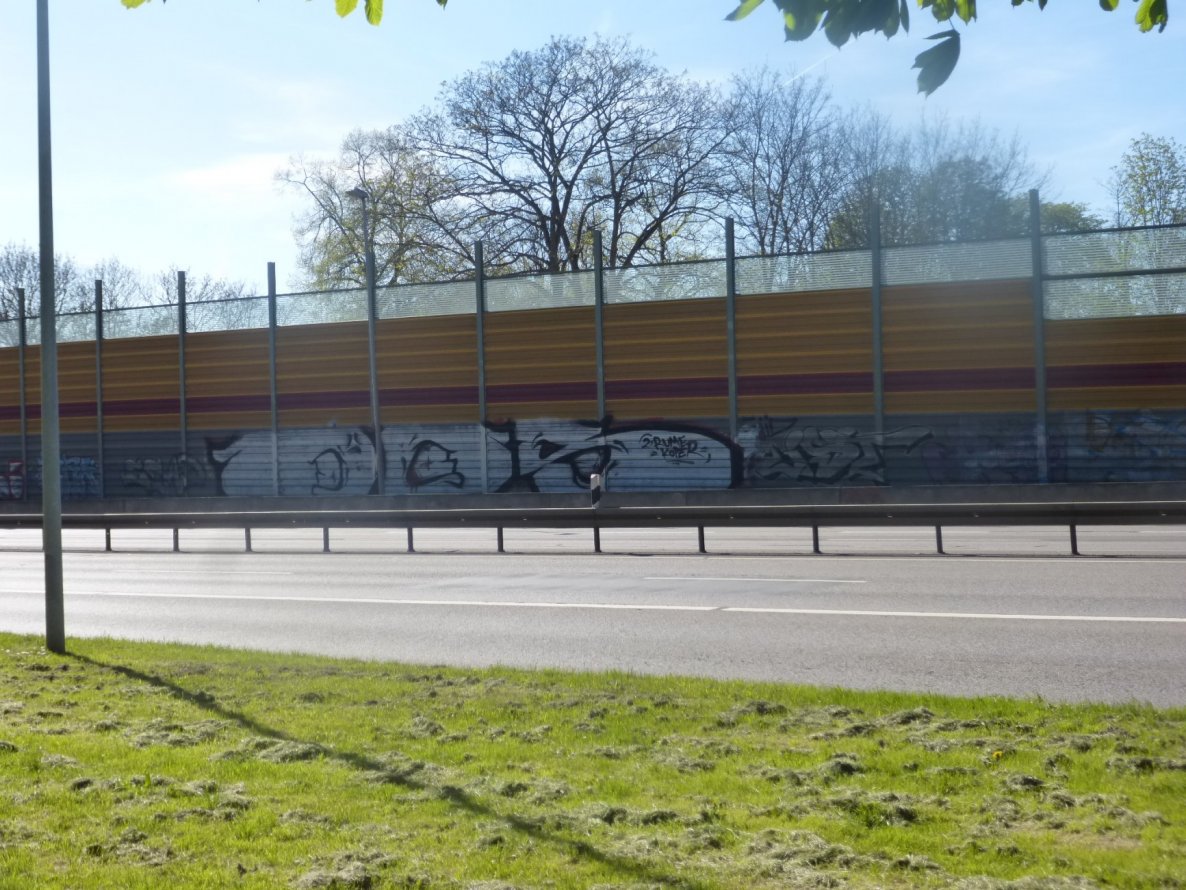 Graffiti Bombing in Magdeburg - Photo by Candyflip - oos, oo, ohoh