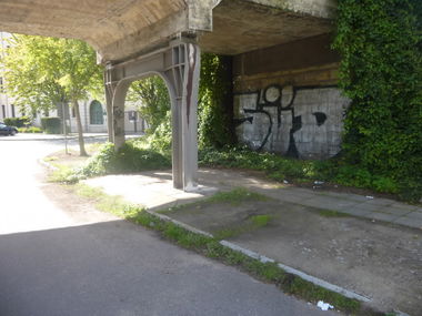 Graffiti Bombing in Magdeburg - Photo by Candyflip - süd, sued