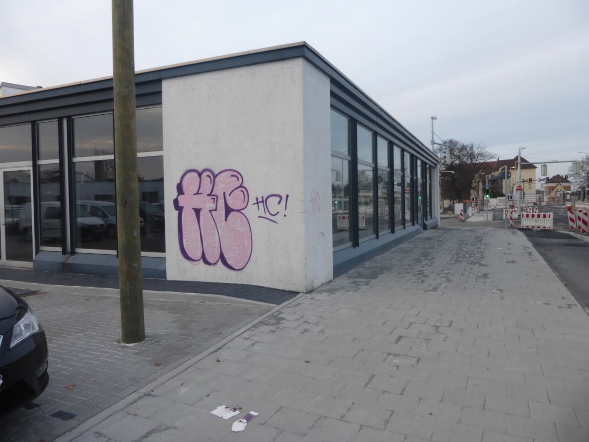 Graffiti Artwork in Braunschweig - Photo by Candyflip - hc, braunschweig (2014)
