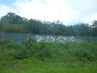 Graffiti Bombing in Hannover - Photo by Candyflip - ebs