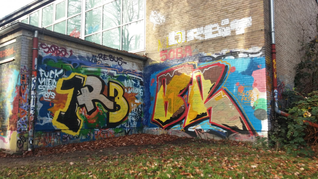 Graffiti Wall in Deutschland - Photo by Candyflip - 1rb, br