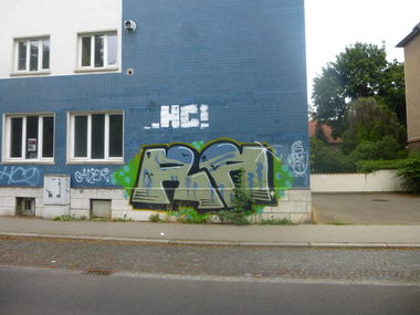 Graffiti Bombing in Braunschweig - Photo by Candyflip - ra, ra, crew