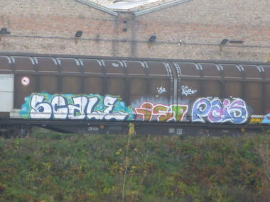 Graffiti Train in Magdeburg - Photo by Candyflip - scale, iso, pais