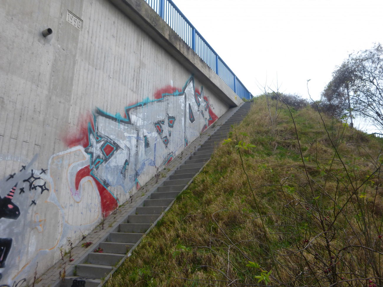 Graffiti Bombing in Magdeburg - Photo by Candyflip - oo, ohoh, 10