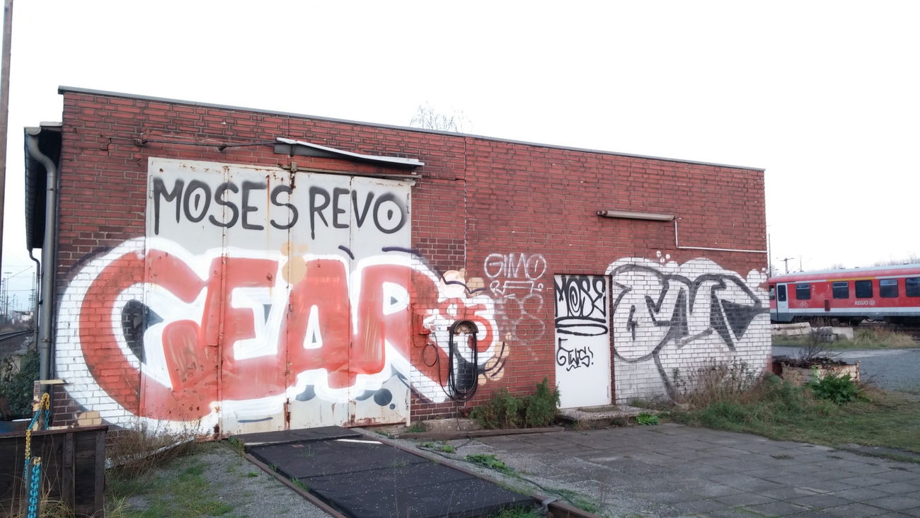 Graffiti Bombing in Braunschweig - Photo by Candyflip - gear95, ons, braunschweig