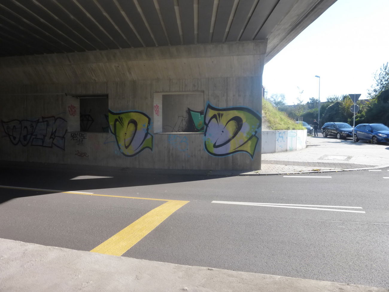 Graffiti Bombing in Magdeburg - Photo by Candyflip - oo, ohoh
