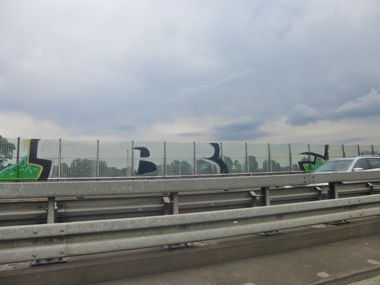 Graffiti Bombing in Braunschweig - Photo by Candyflip - bf, braunschweig