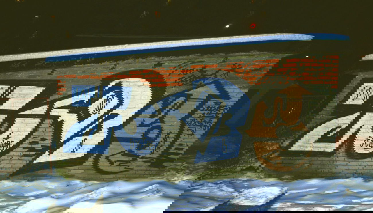 Graffiti Bombing - Photo by Caps_WCBS