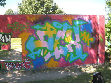 Graffiti Wall in Berlin - Photo by CaptainJeks - YNR, Jeks, Jekz (2013)