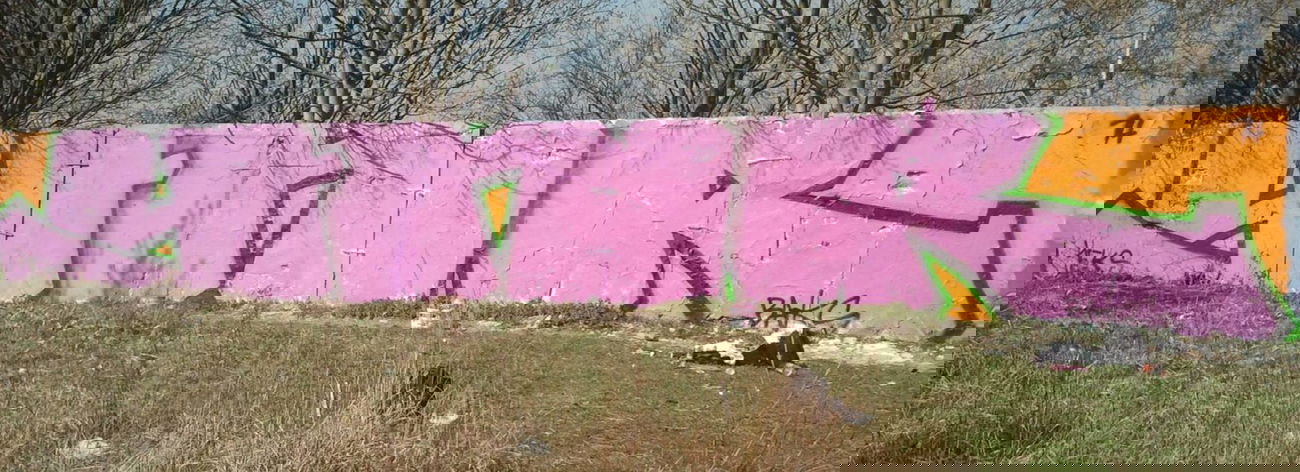 Graffiti Wall - Photo by CaptainJeks - YNR, Jeks, Baks (2014)