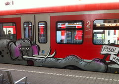 Graffiti Train - Photo by Caramel - risol, ra