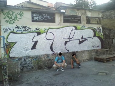 Graffiti Bombing in Rijeka - Photo by CasualRi - ufs, kastav, rijeka (2009)