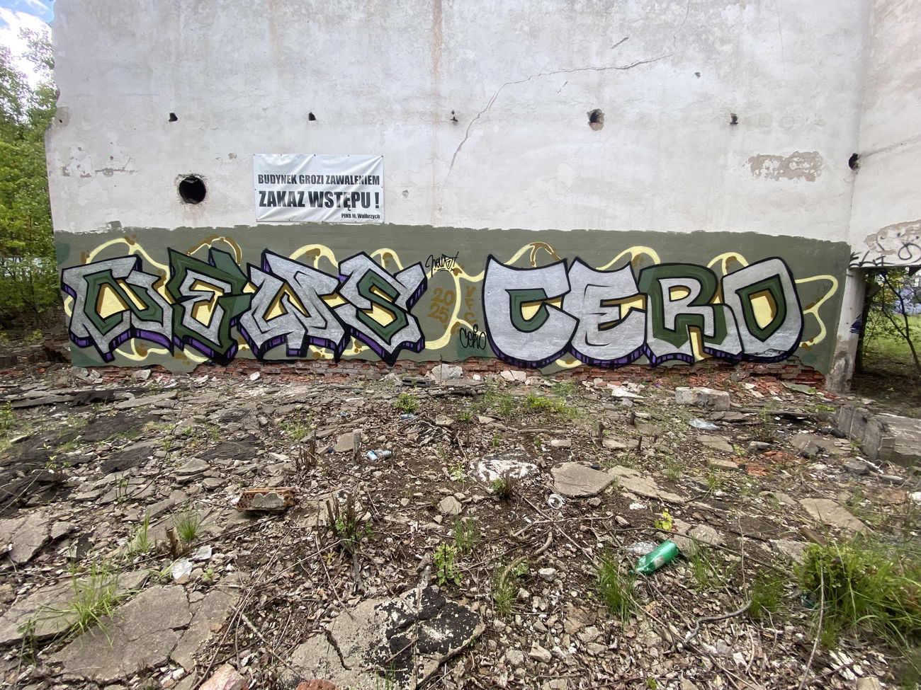 Graffiti Wall - Photo by Cero (2025)