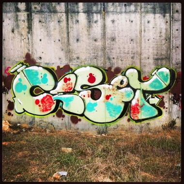 Graffiti Bombing in Istanbul - Photo by Ceset - Ceset (2013)