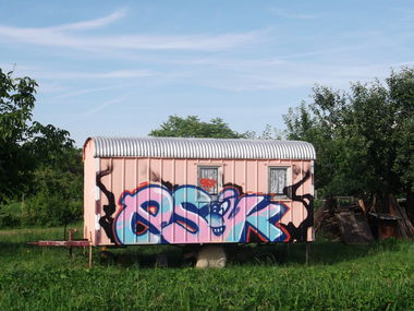 Graffiti Bombing in Germany - Photo by Chabonaut - Esok, BSK, Bauwagensprüherkollege (2013)