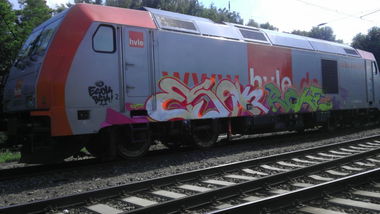 Graffiti Train - Photo by Chabonaut - Esok, Roke, BSK