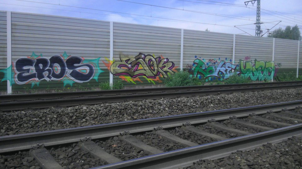 Graffiti Bombing - Photo by Chabonaut - Eros, Esok, Roke