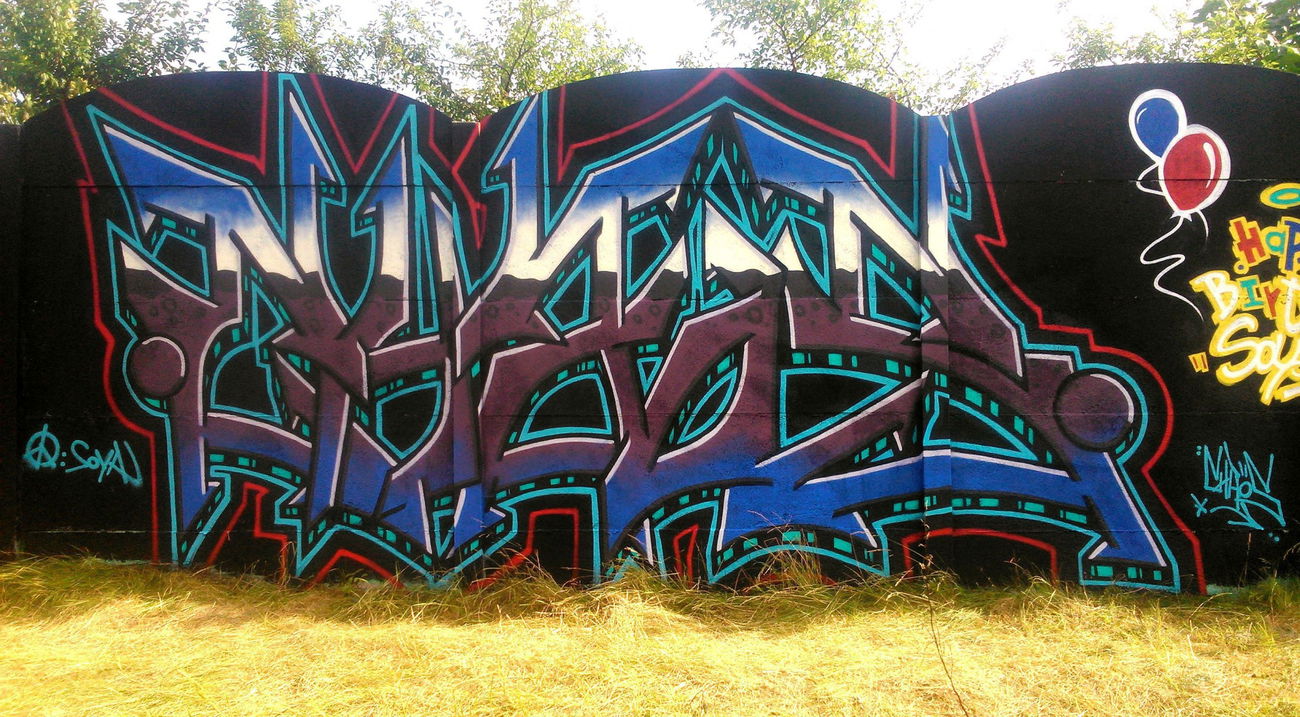 Graffiti Wall - Photo by Chaos (2015)