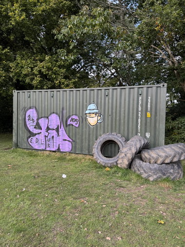 Graffiti Street Art in Aldershot - Photo by Chels23 - Aldershot, Farnborough, UK (2024)