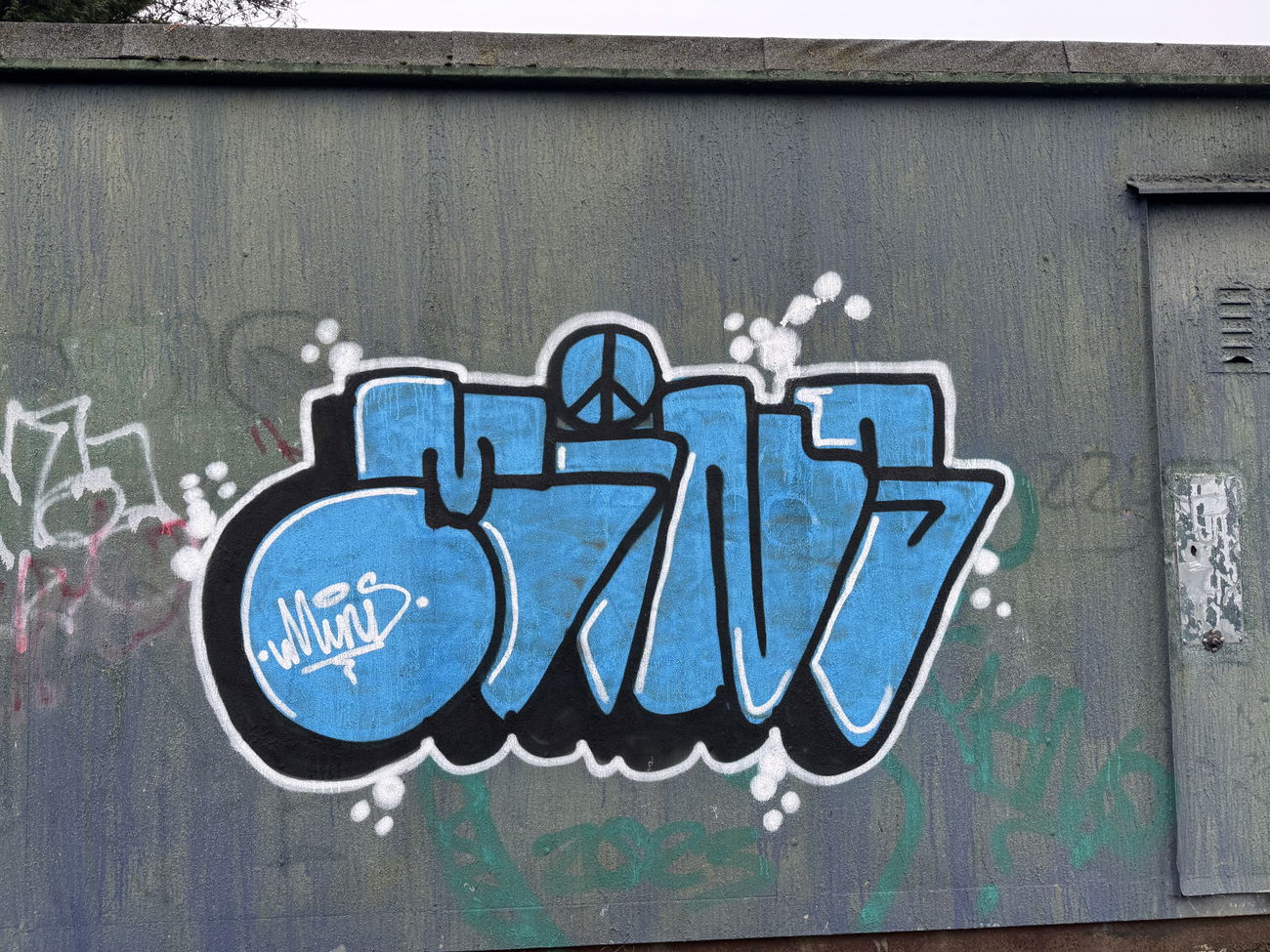 Graffiti Bombing in Aldershot - Photo by Chels23 - Minz, Mins (2024)