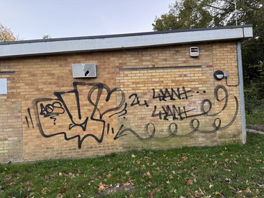 Graffiti Street Art in Aldershot - Photo by Chels23 (2024)