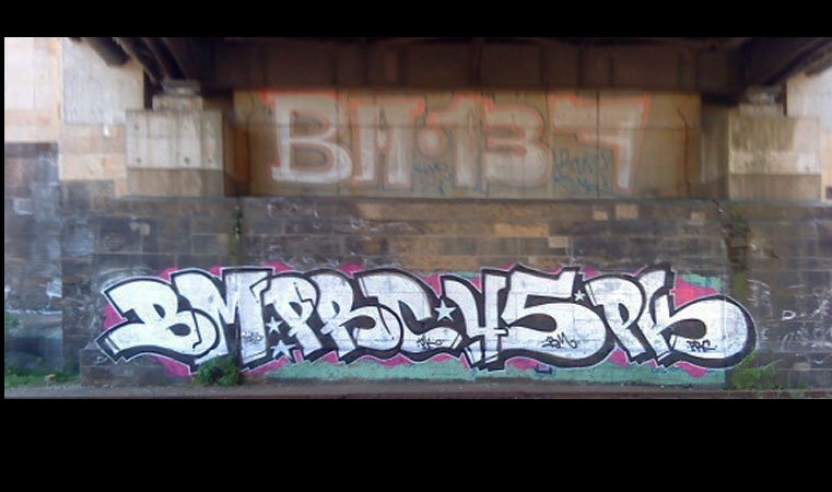 Graffiti Wall in Leipzig - Photo by Chicadelic - BM, PRC, 45