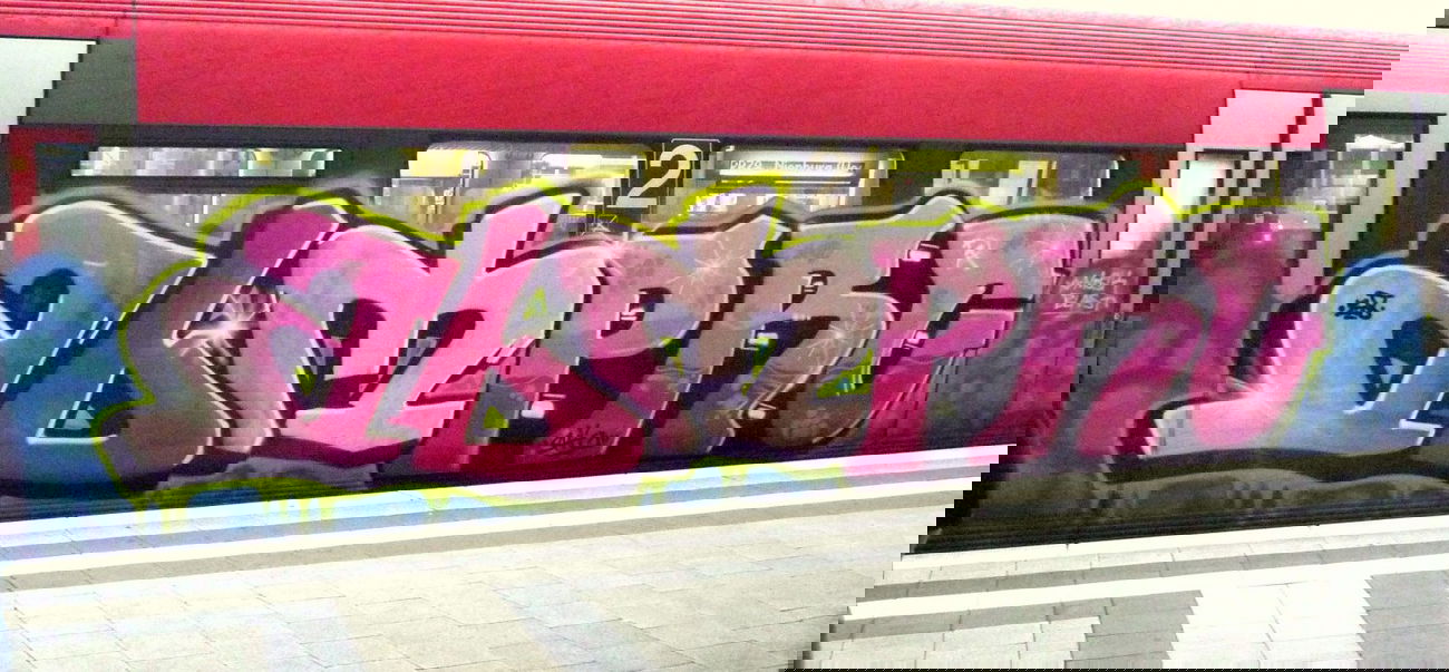 Graffiti Train in Bielefeld - Photo by Chicadelic - ABM, PRC