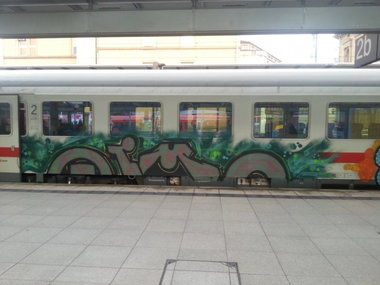 Graffiti Train in Mainz - Photo by Chintz - Mainz, Hbf, Frankfurt (2015)