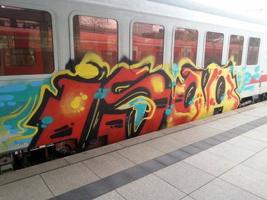 Graffiti Train - Photo by Chintz - Mainz, Hbf, Frankfurt (2014)