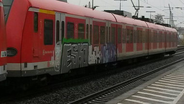 Graffiti Train in Mainz - Photo by Chintz - S8, Frankfurt, Esko (2014)